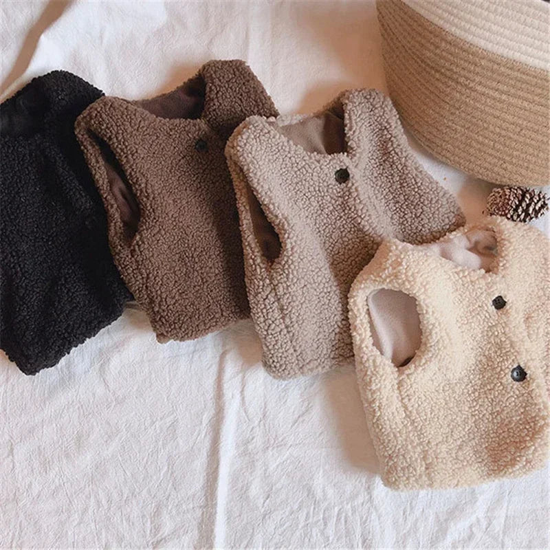 Teddy Vest – Cozy Knit Essential
